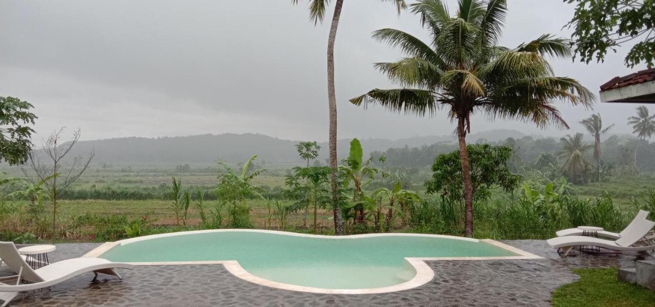 Sunmoonstarvillas Yogyakarta Jarakan Екстериор снимка