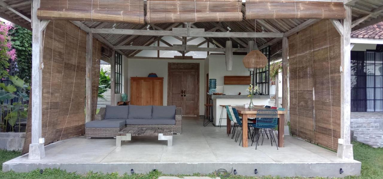 Sunmoonstarvillas Yogyakarta Jarakan Екстериор снимка