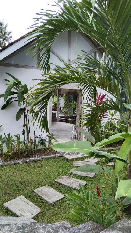 Sunmoonstarvillas Yogyakarta Jarakan Екстериор снимка