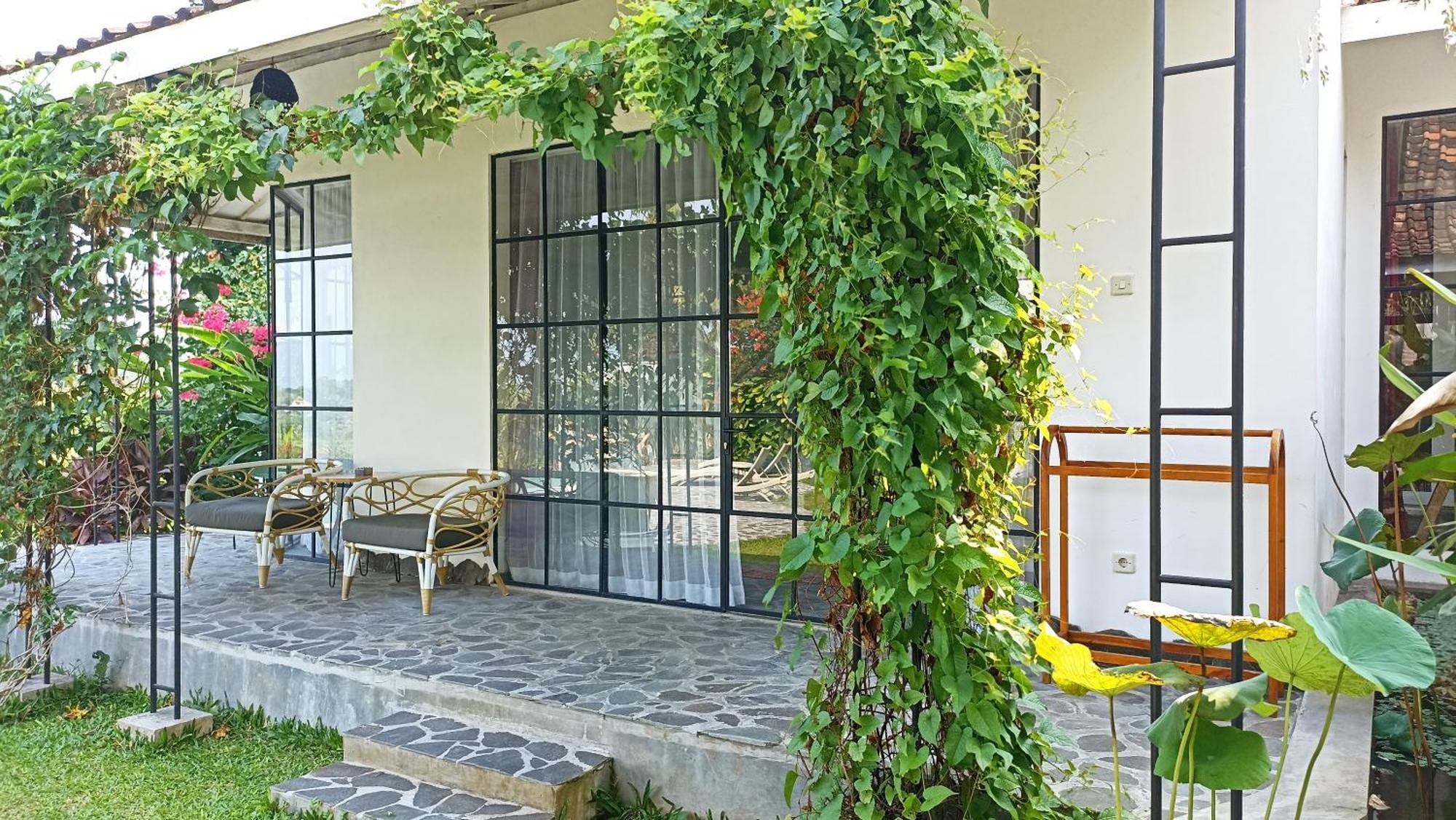Sunmoonstarvillas Yogyakarta Jarakan Екстериор снимка